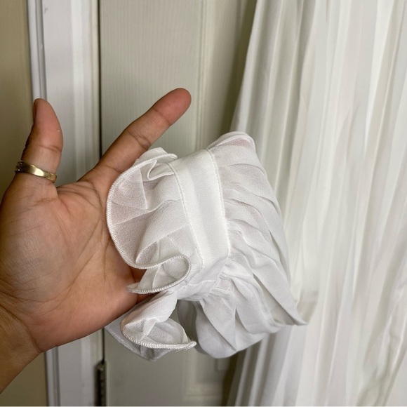 Anthropologie Endless Rose V-Neck Chiffon
Romper Sz L - Picture 7 of 10